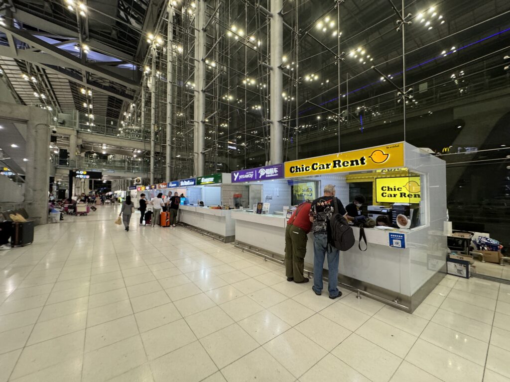スワンナプーム国際空港レンタカーカウンター