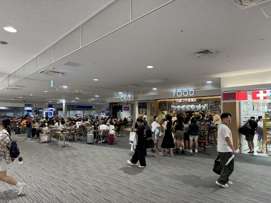関西国際空港第2ターミナルフードコート