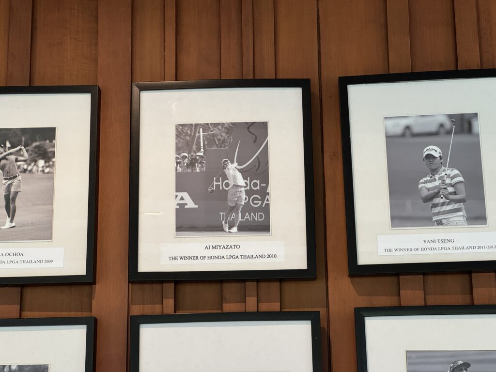 サイアムカントリークラブ オールドコース 歴代優勝者の中に宮里藍選手の写真も