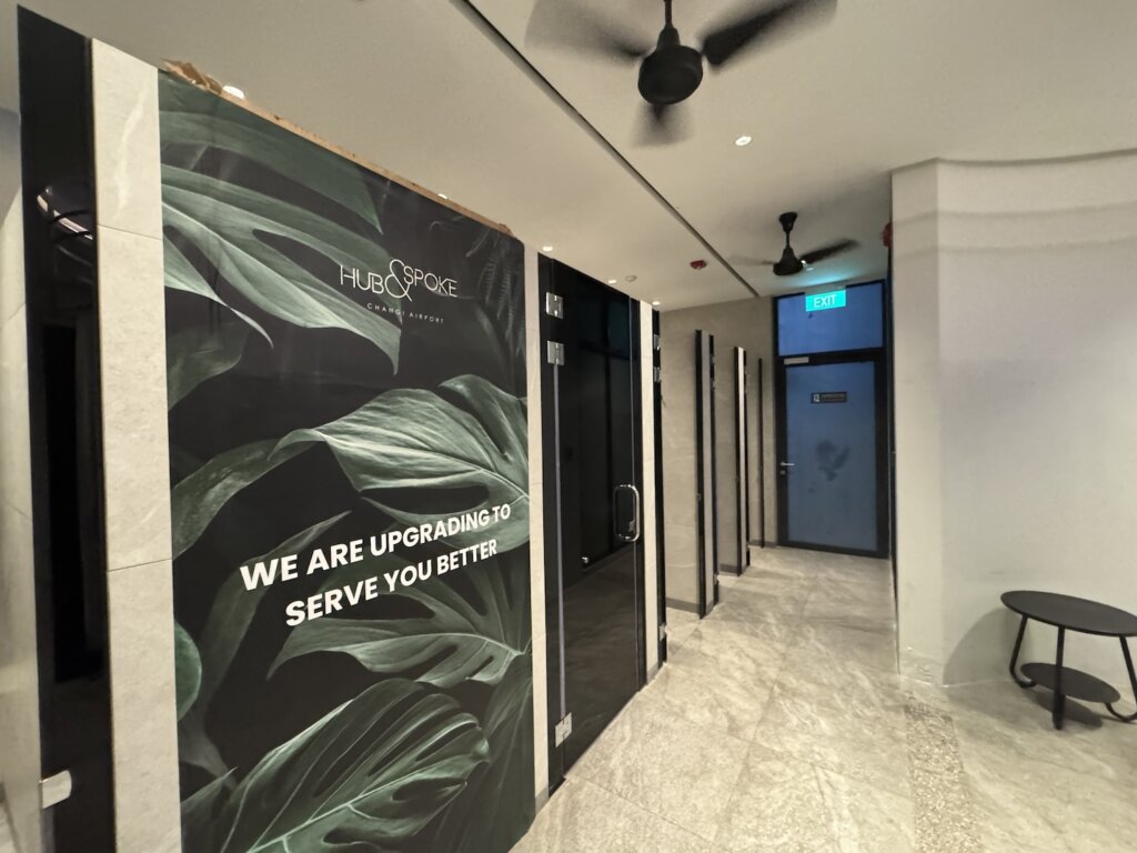 Hub & Spoke(ハブ&スポーク)個室シャワーブース