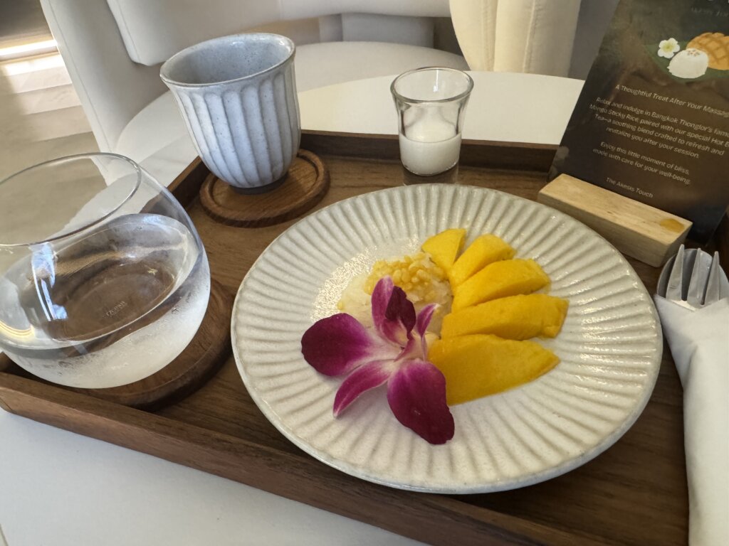 The Akesis Touch マンゴー・スティッキー・ライス(カオニャオ・マムアン)